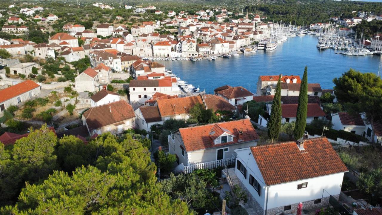 Seaview Apartment Toni * Milna (Brac)